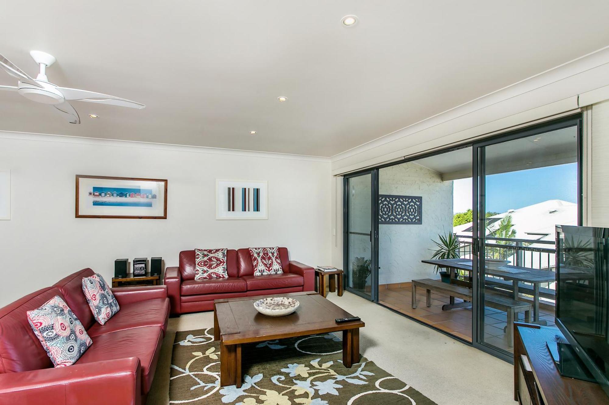 Apartment Sunrise Cove By
